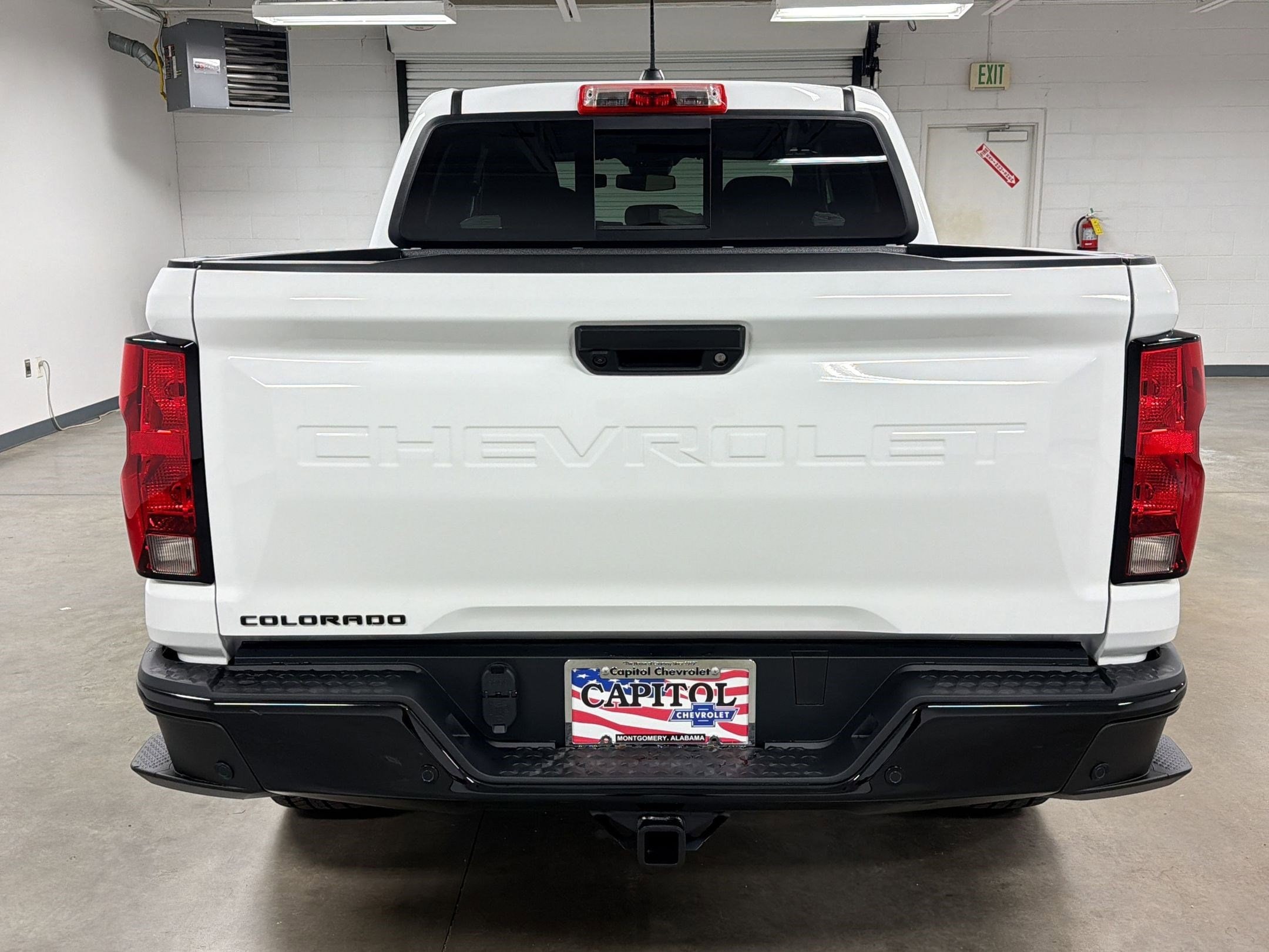 2026 Chevrolet Colorado WT photo 3