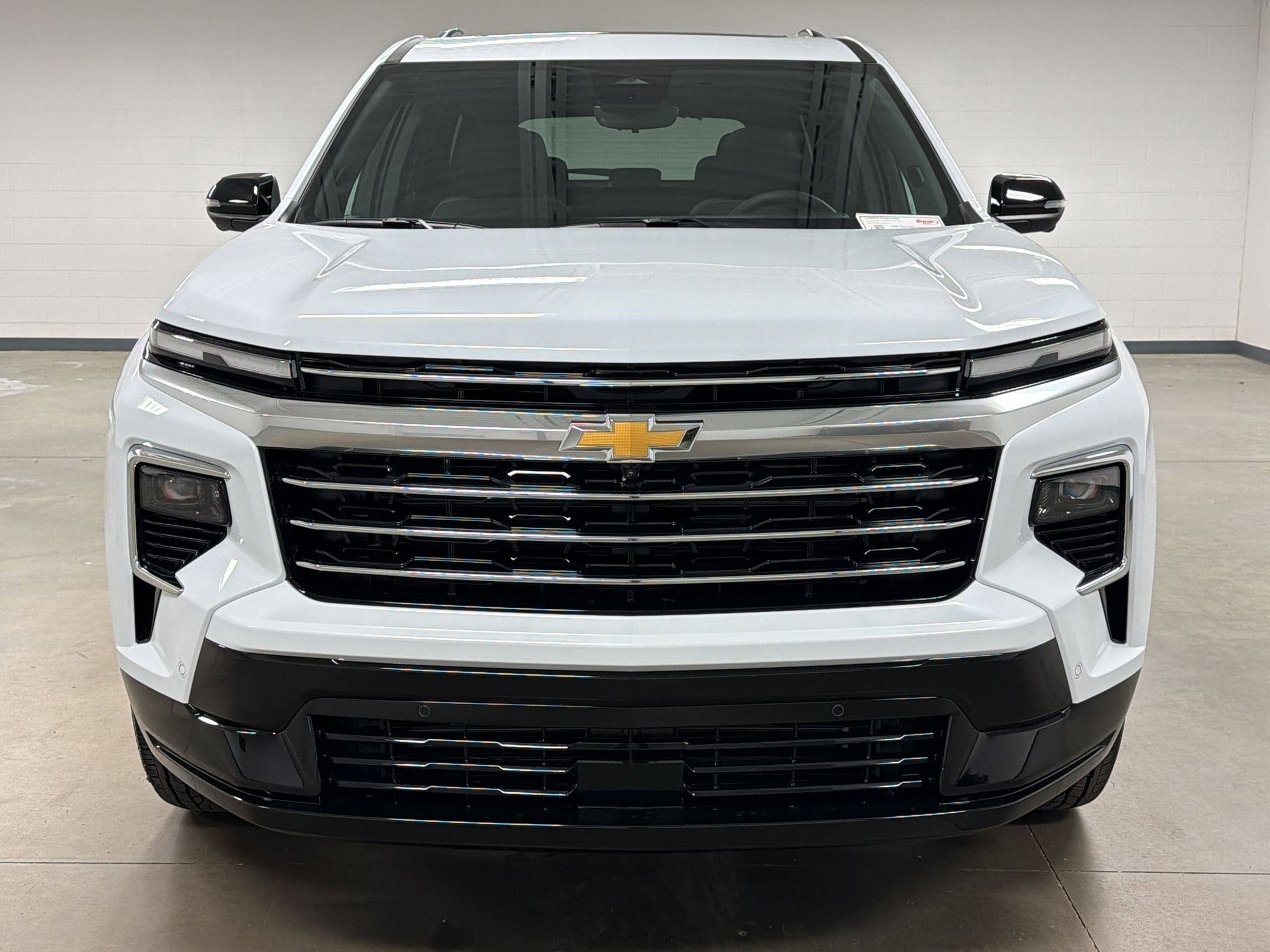 2026 Chevrolet Traverse High Country photo 4