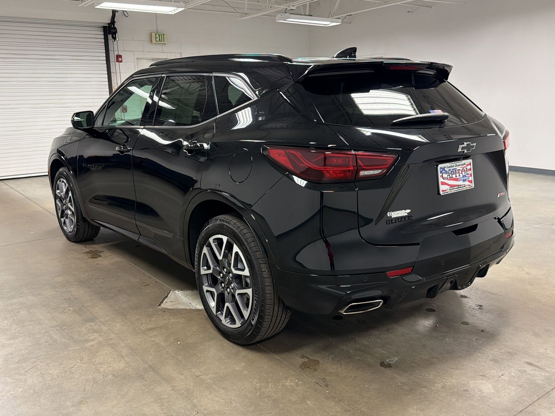 2025 Chevrolet Blazer RS photo 2