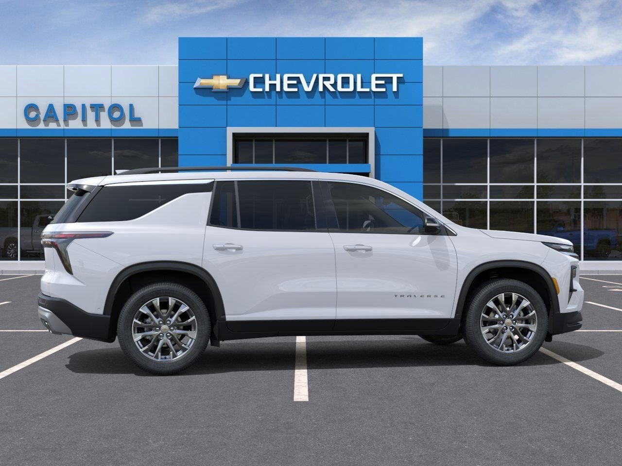 2026 Chevrolet Traverse LT photo 4