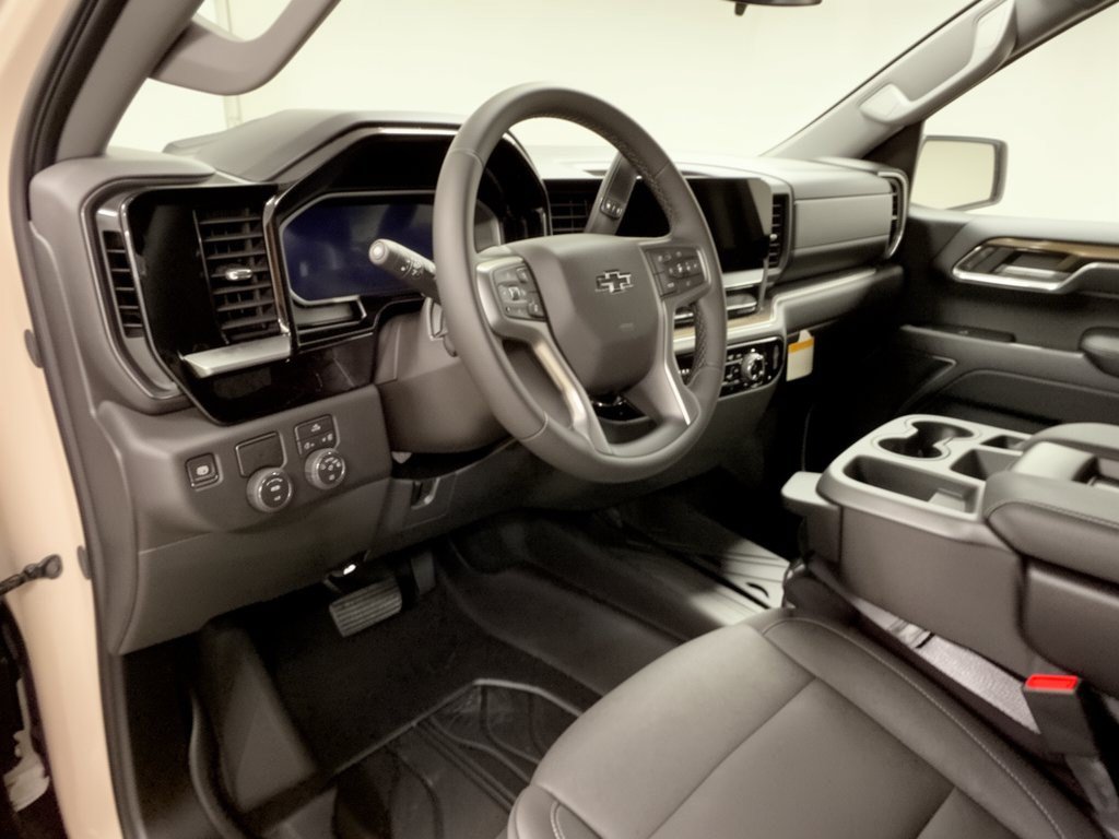 2026 Chevrolet Silverado 1500 RST - Photo 4