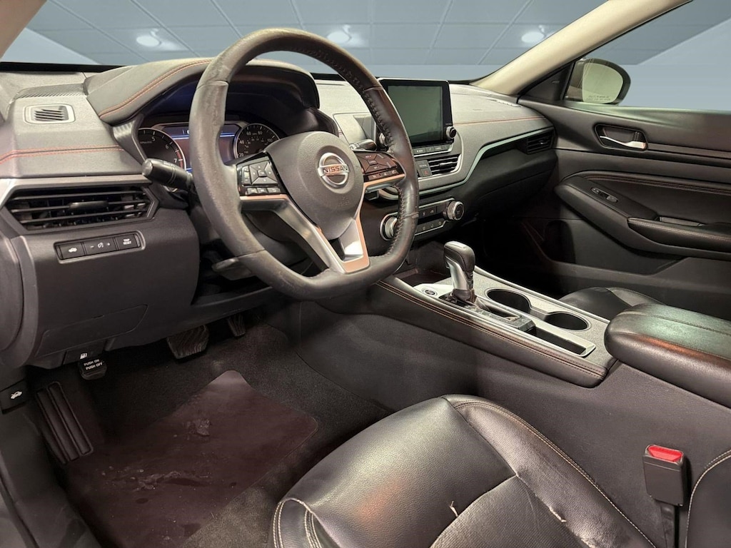 Used 2020 Nissan Altima SR FWD Sedan