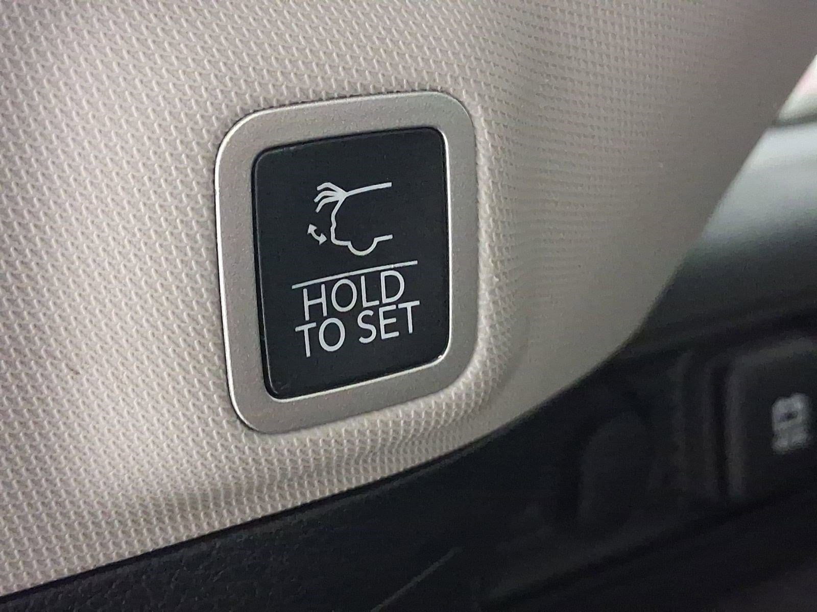 2023 Jeep Grand Cherokee Overland - Photo 32