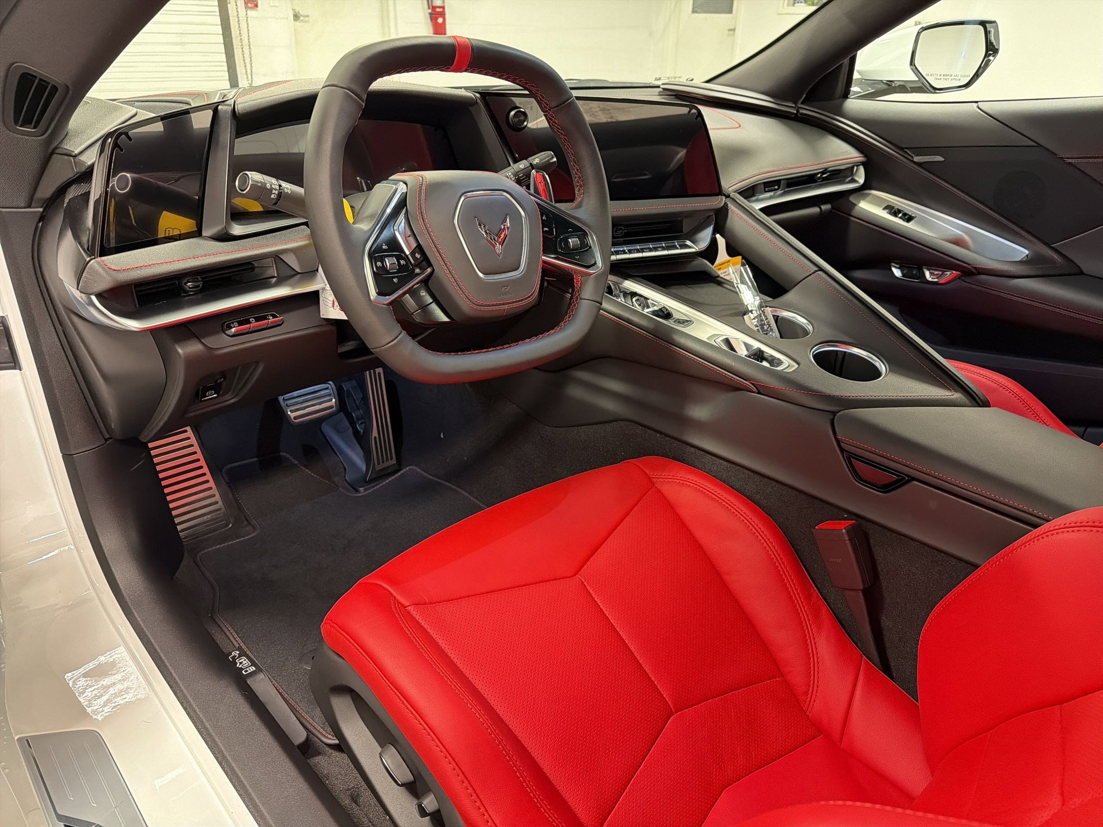 2026 Chevrolet Corvette Stingray 1LT photo 2