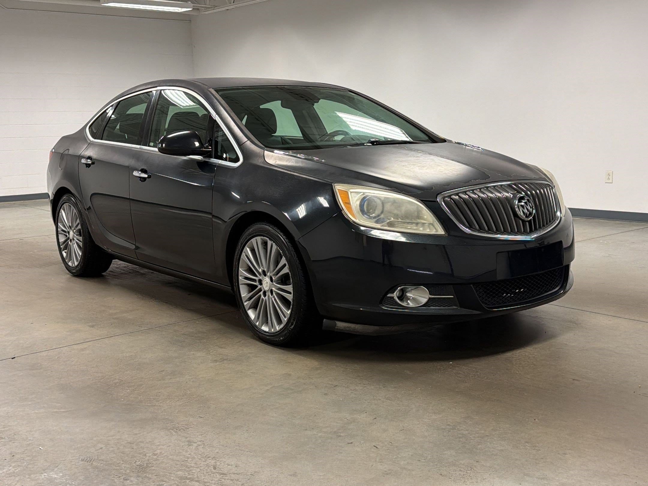 Verano Leather Group Car