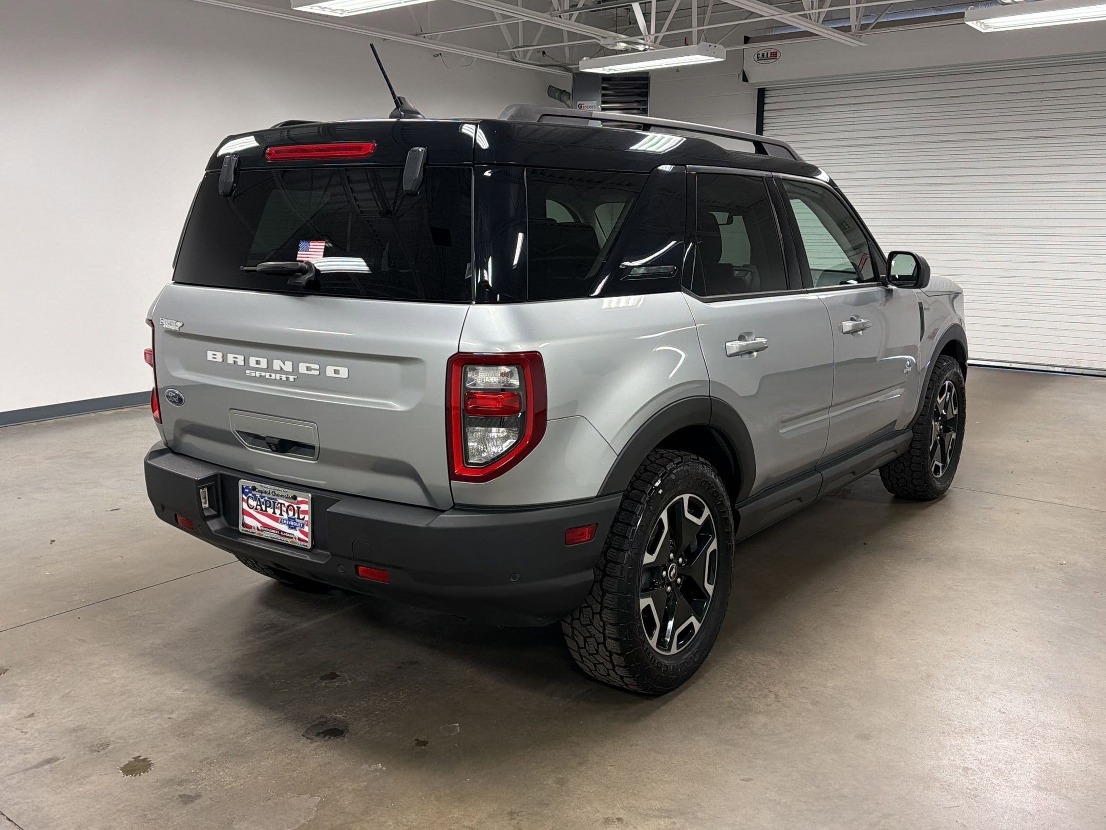 2021 Ford Bronco Sport Outer Banks photo 3