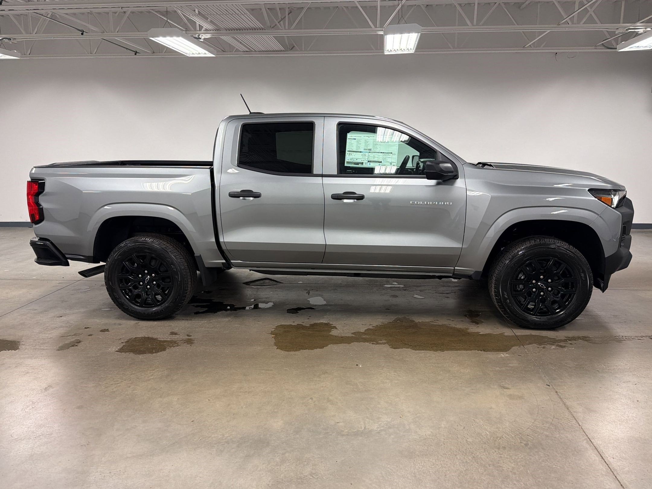 2026 Chevrolet Colorado WT photo 5