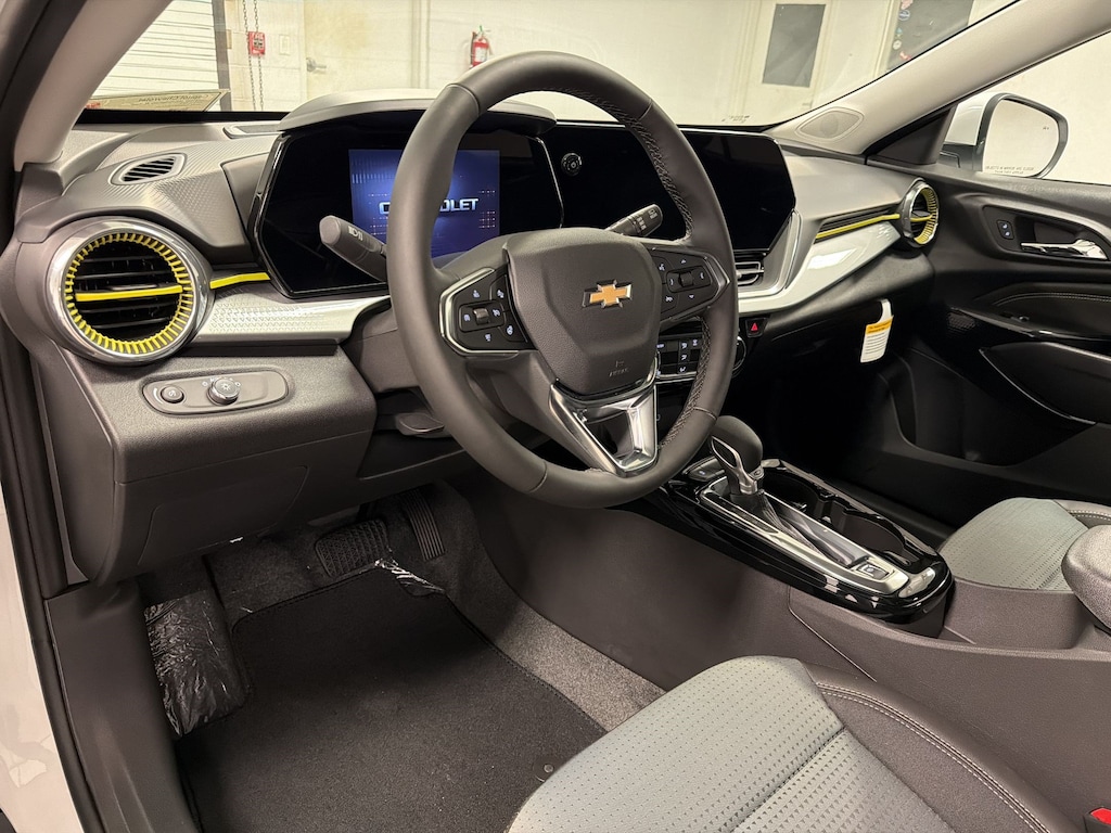 New 2026 Chevrolet Trax LT SUV