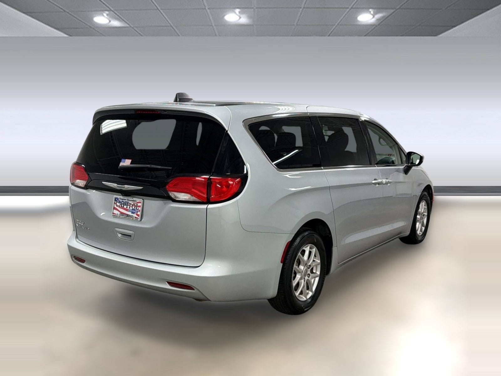 Voyager LX Minivan