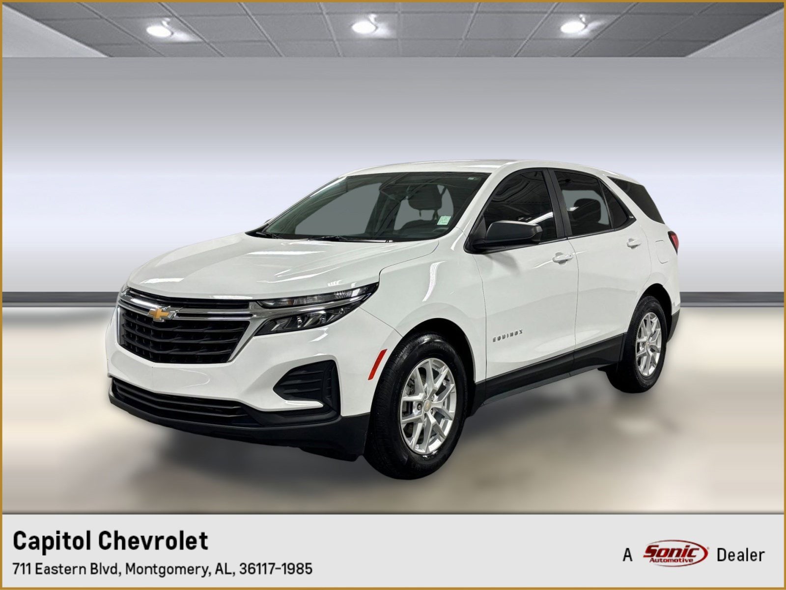 2022 Chevrolet Equinox LS's photo