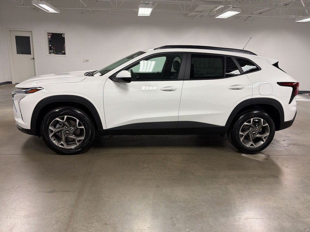 New 2026 Chevrolet Trax LT SUV