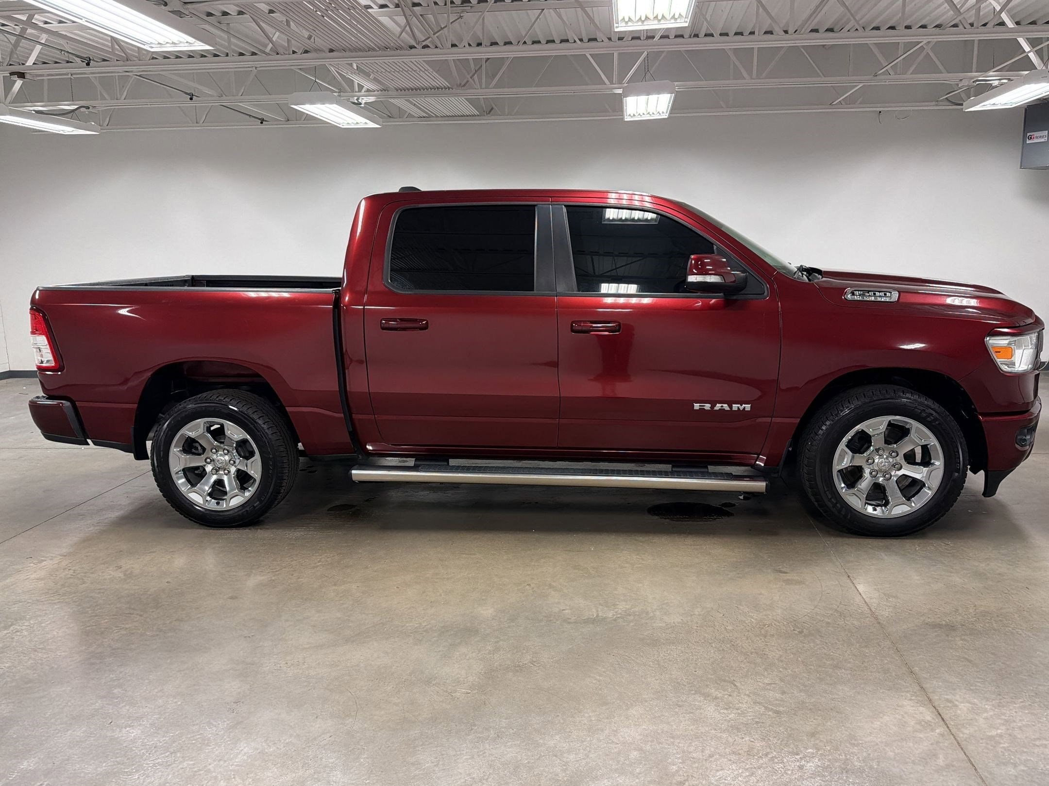2019 Ram 1500 Big Horn/Lone Star Crew Cab 4x2 57 Box photo 6