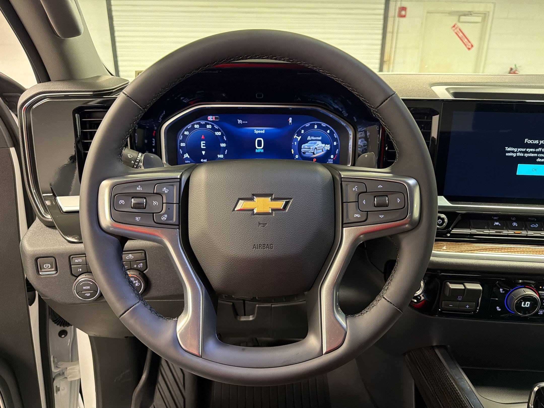 2026 Chevrolet Silverado 1500 LT - Photo 9