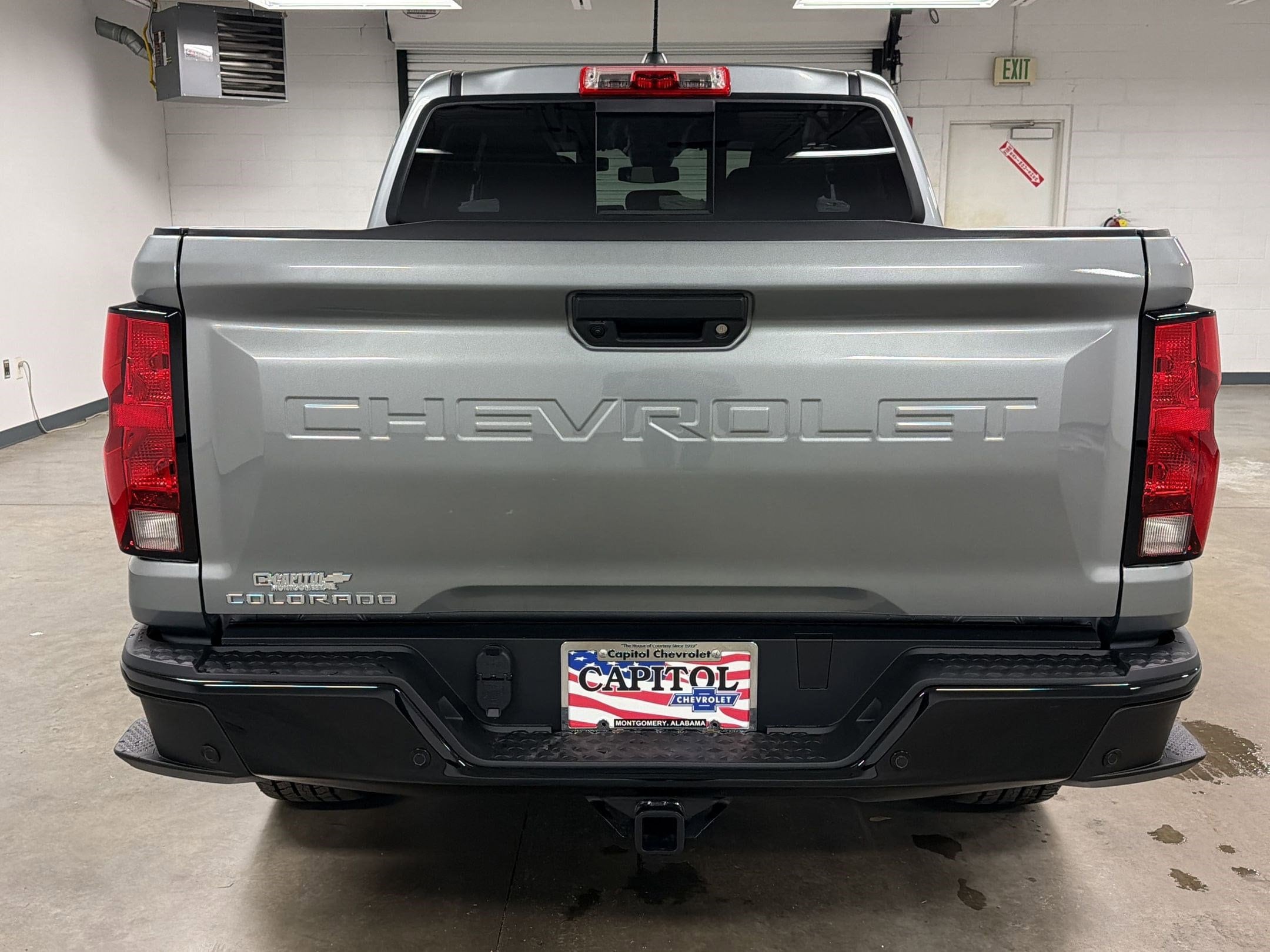 2026 Chevrolet Colorado WT photo 3