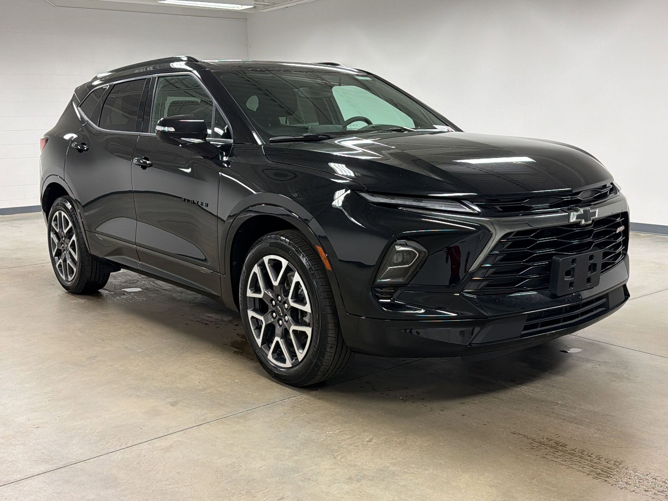 2025 Chevrolet Blazer RS photo 5