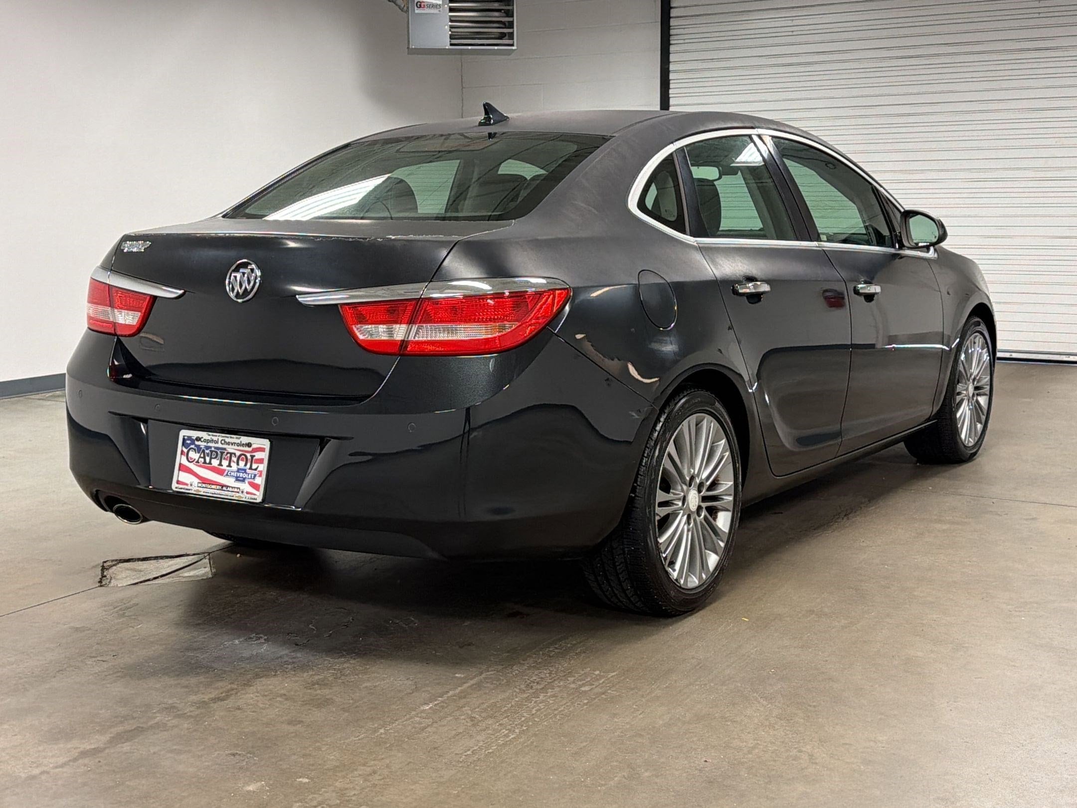 Verano Leather Group Car