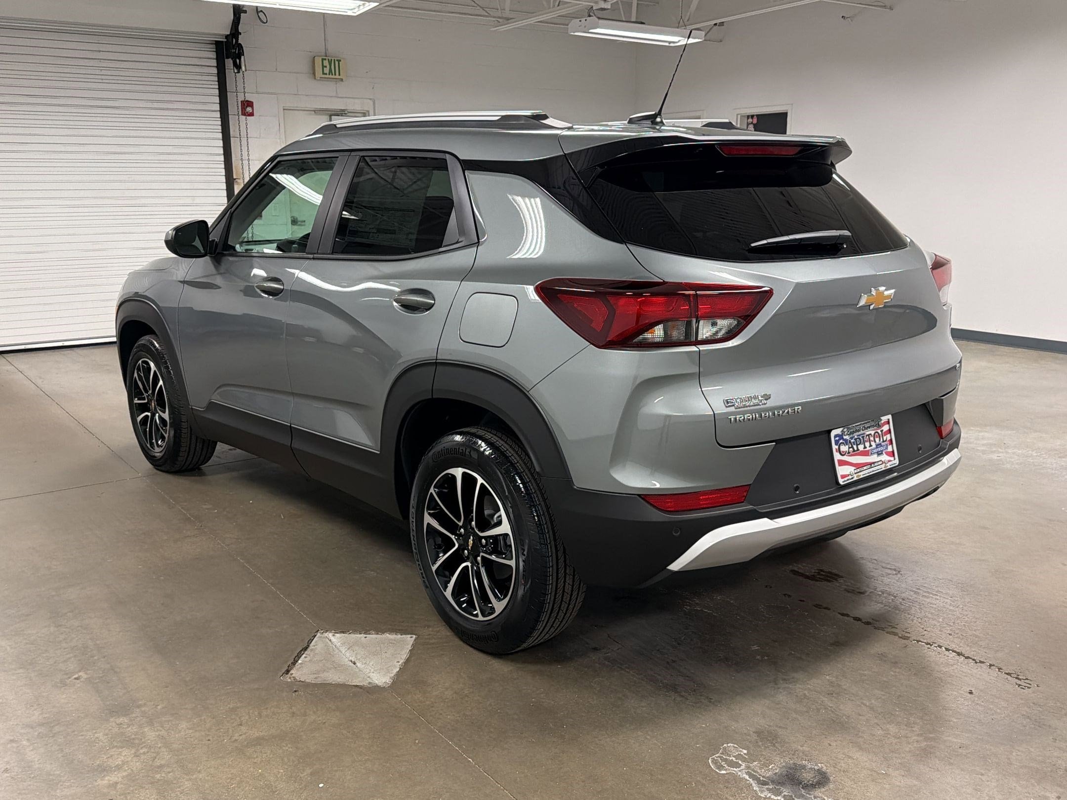 2026 Chevrolet Trailblazer LT photo 2