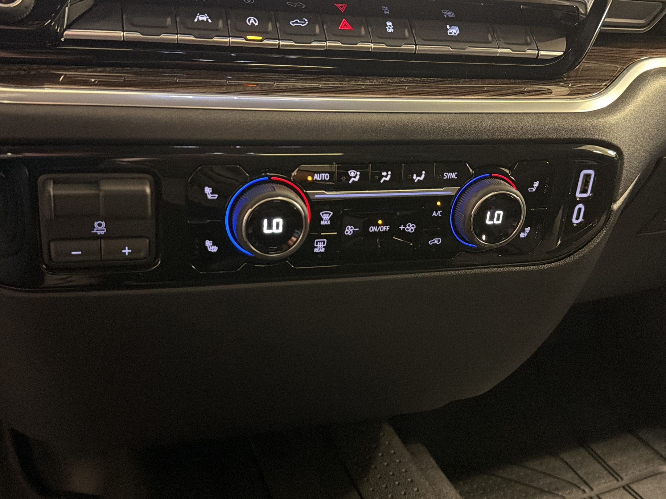 2026 Chevrolet Silverado 1500 RST - Photo 17