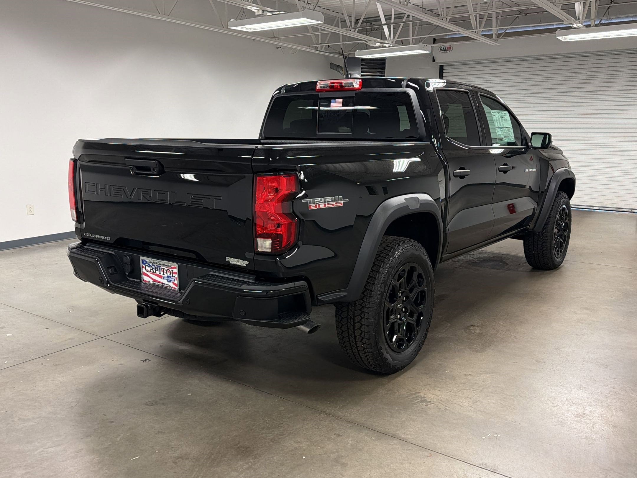 2026 Chevrolet Colorado Trail Boss - Photo 8