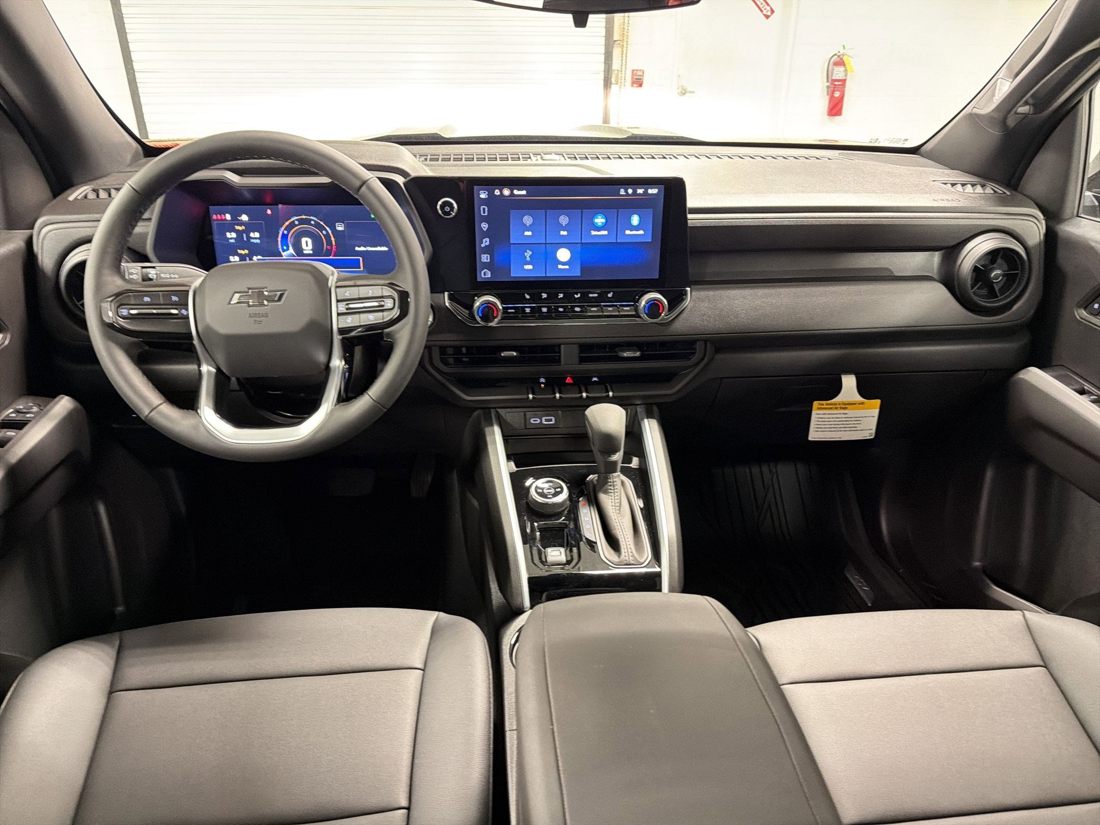 2026 Chevrolet Colorado Trail Boss - Photo 15