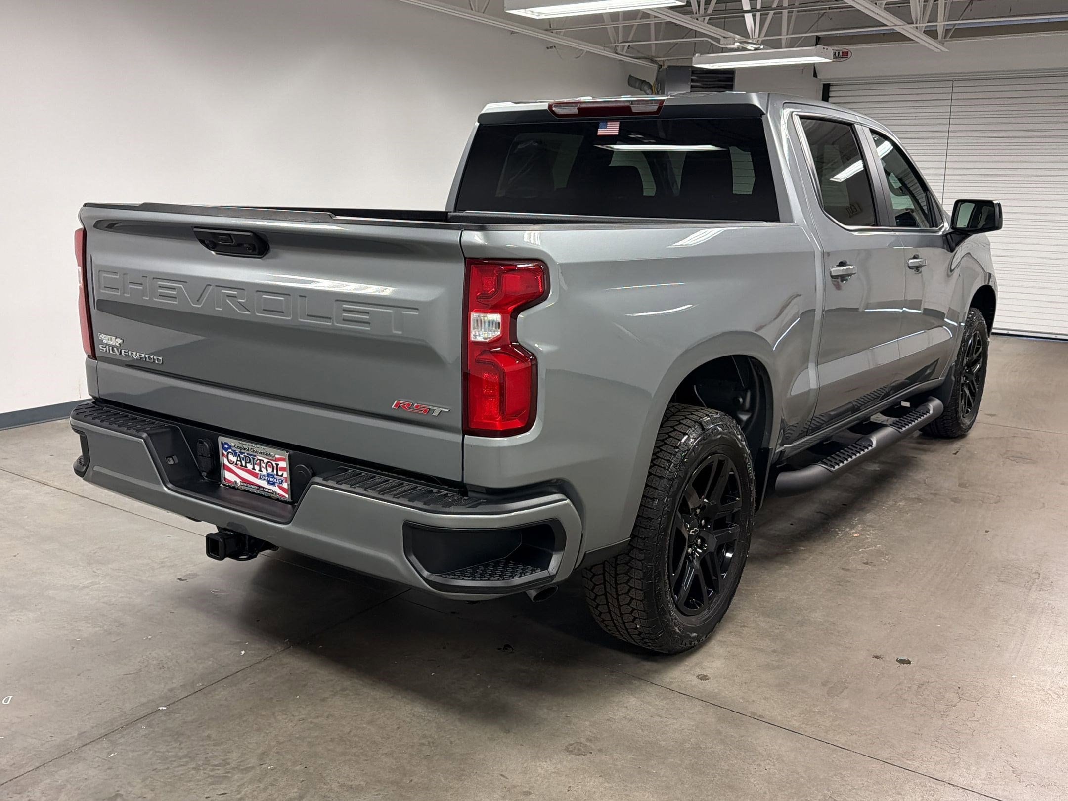 2026 Chevrolet Silverado 1500 RST photo 6