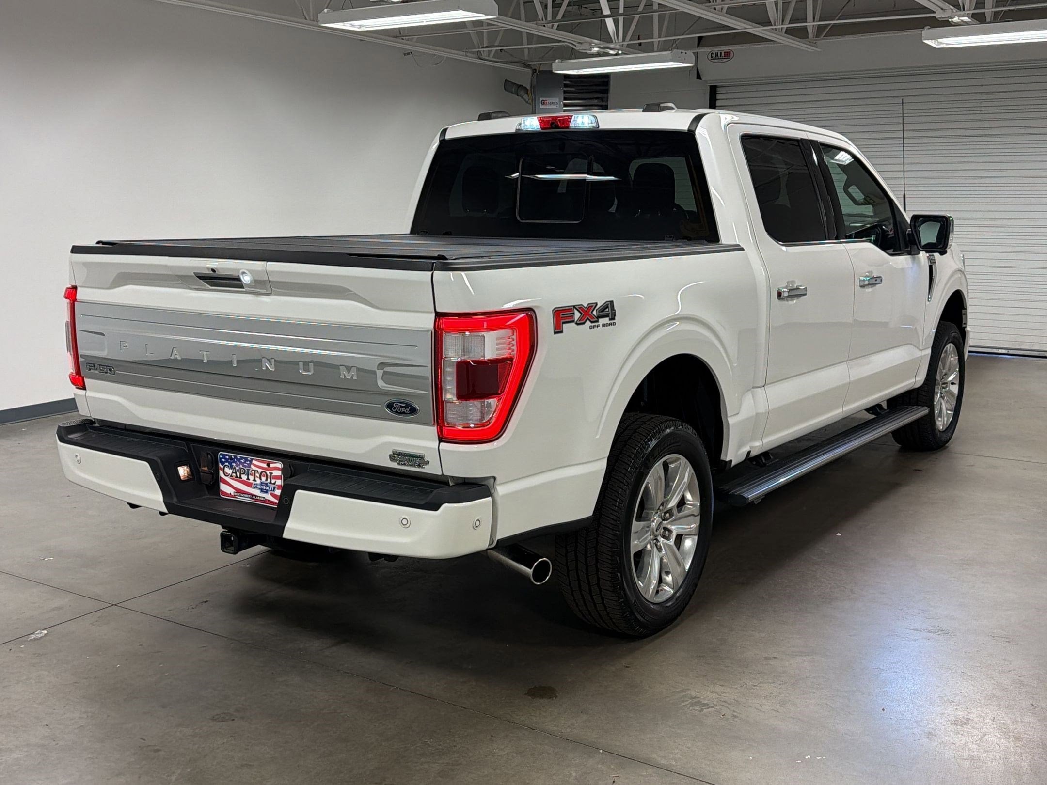 2023 Ford F-150 Platinum photo 6