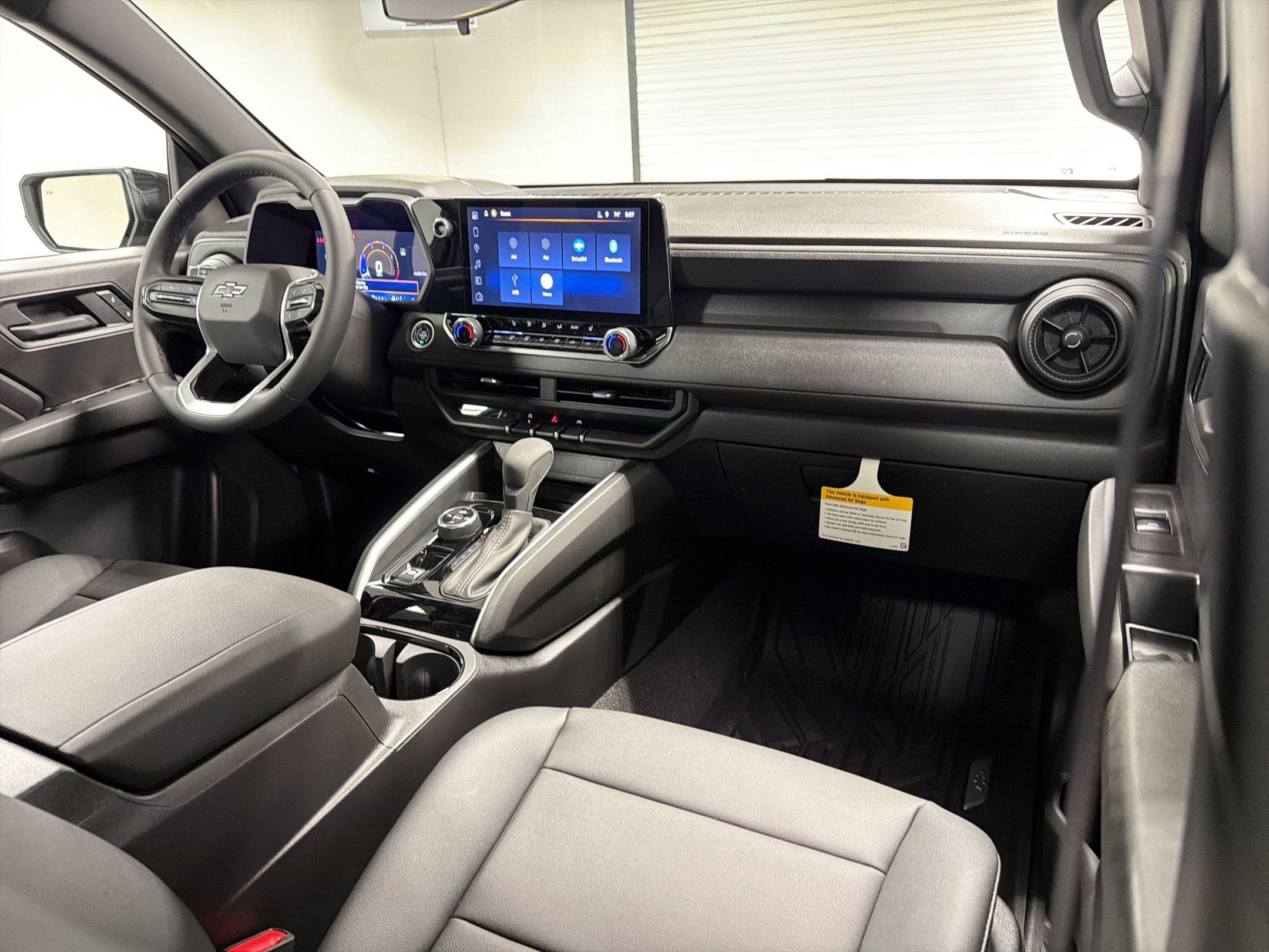 2026 Chevrolet Colorado Trail Boss - Photo 29