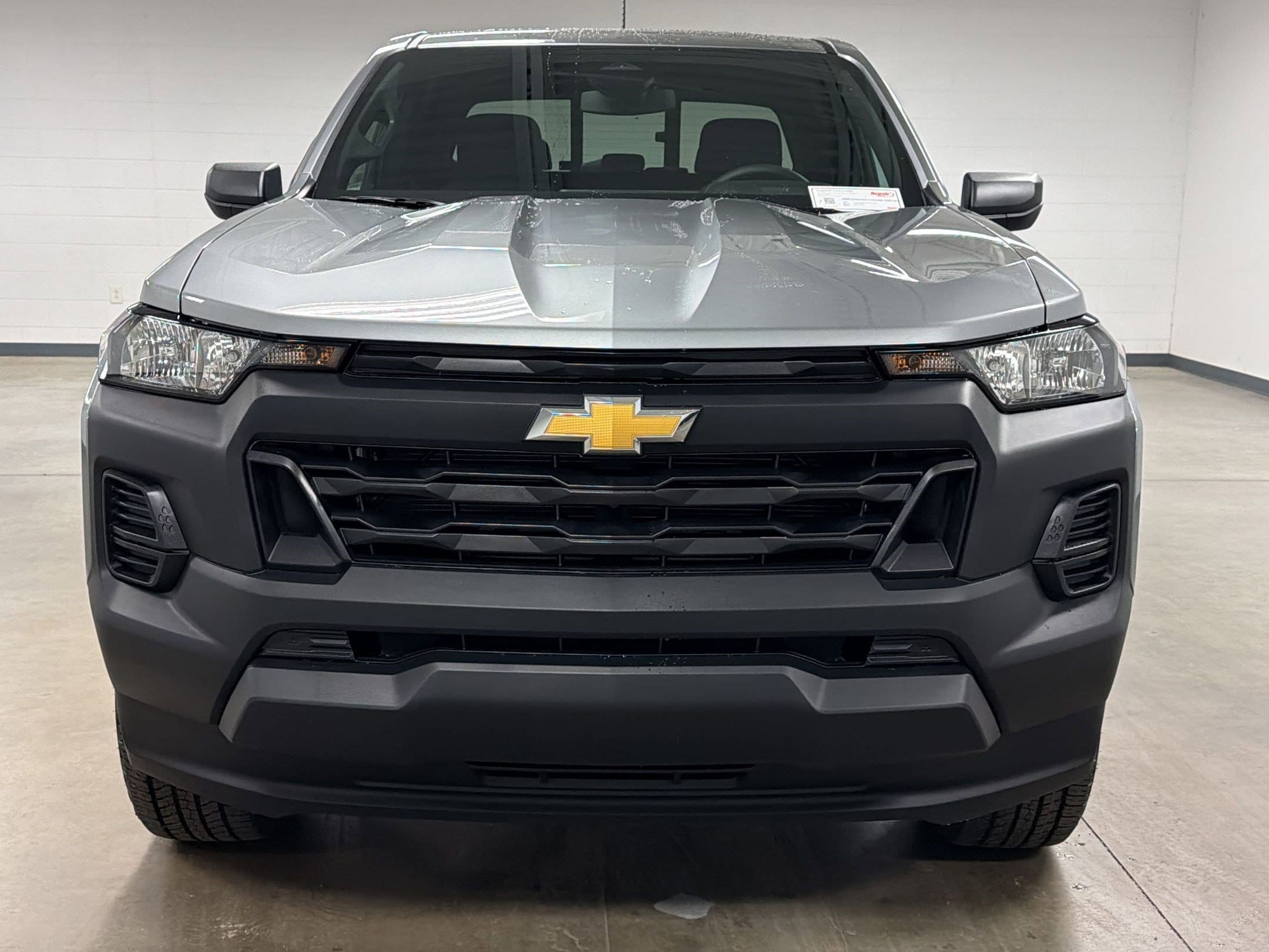 2026 Chevrolet Colorado WT photo 4