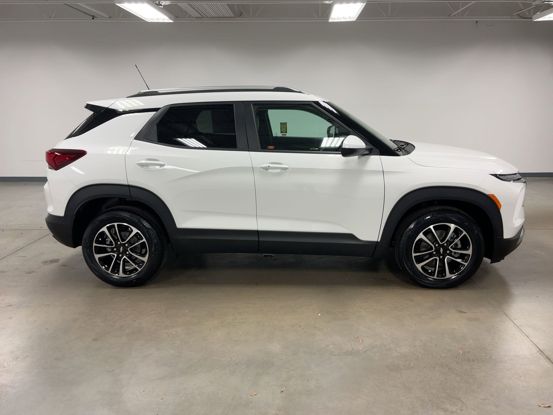 2026 Chevrolet Trailblazer LT photo 5