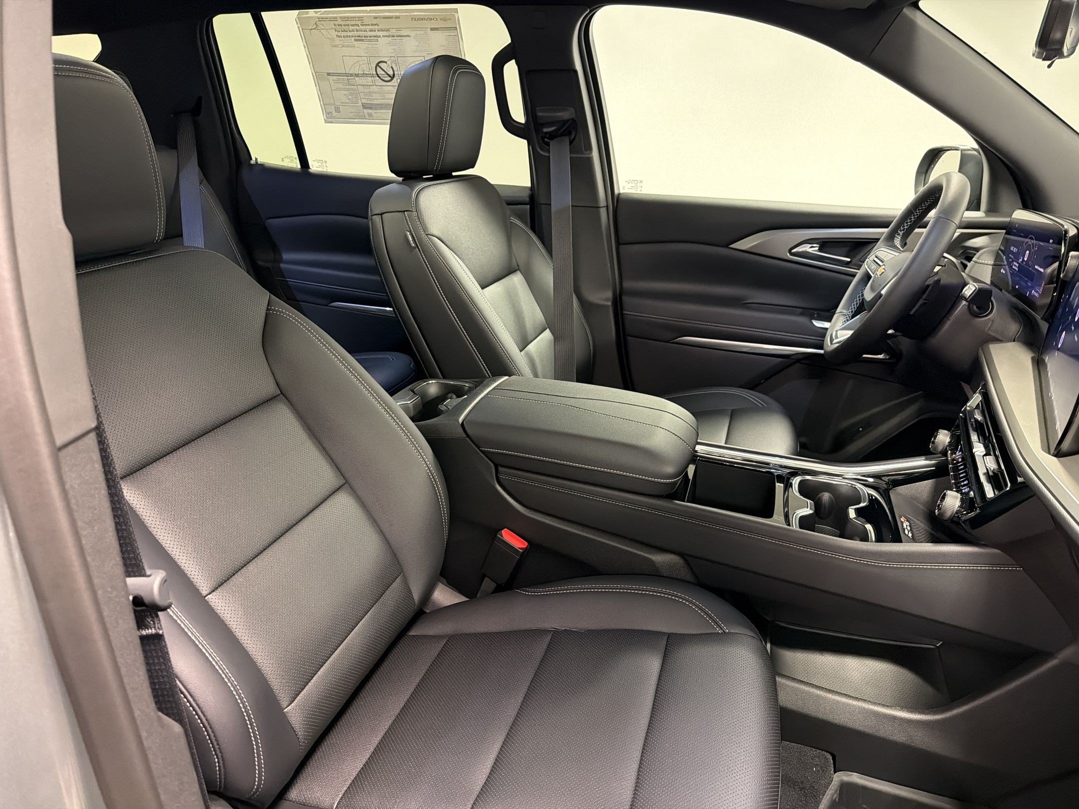 2026 Chevrolet Traverse LT - Photo 31