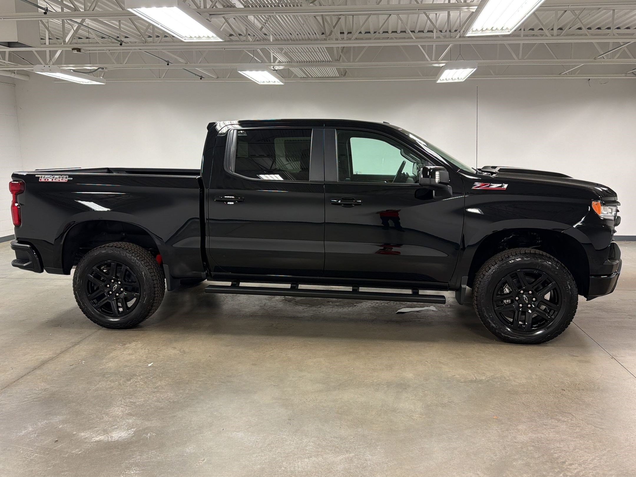 2026 Chevrolet Silverado 1500 LT Trail Boss - Photo 7