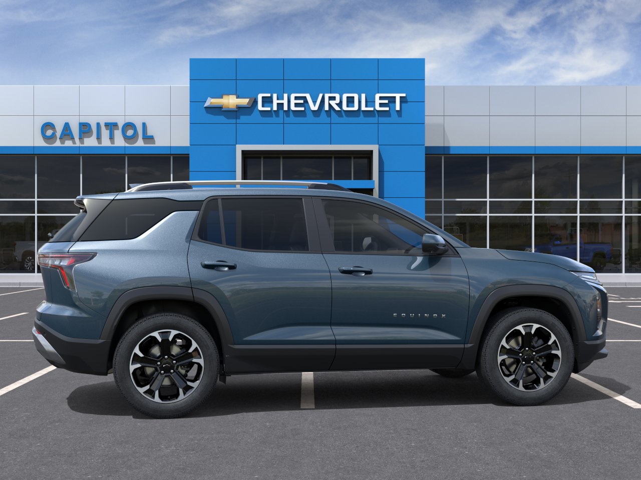 2026 Chevrolet Equinox LT photo 4