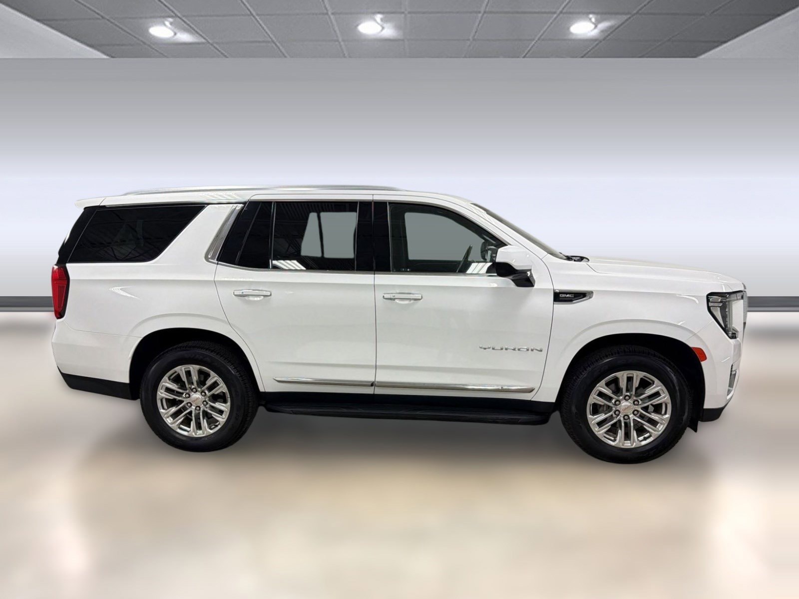 2021 GMC Yukon SLT photo 5