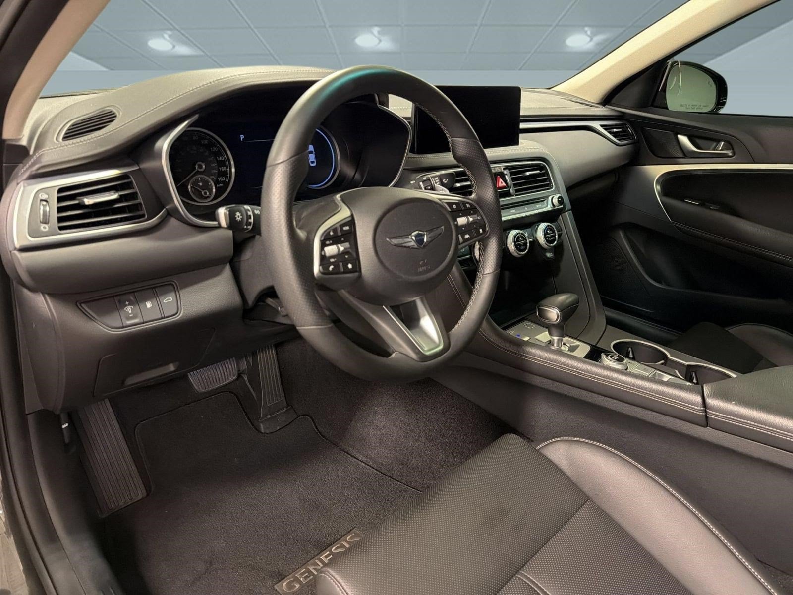 2023 Genesis G70 2.0T RWD Sedan
