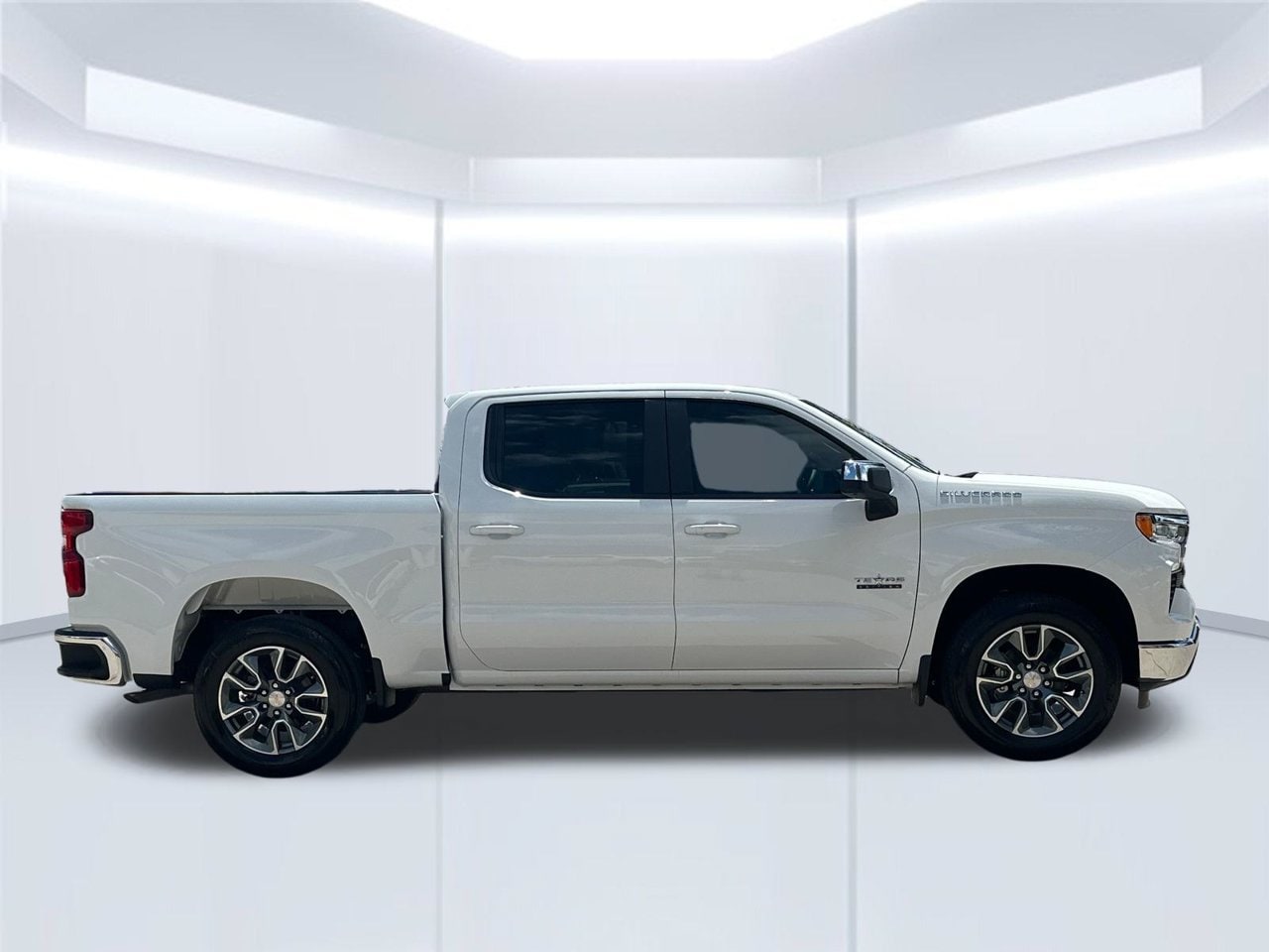 2026 Chevrolet Silverado 1500 LT - Photo 7