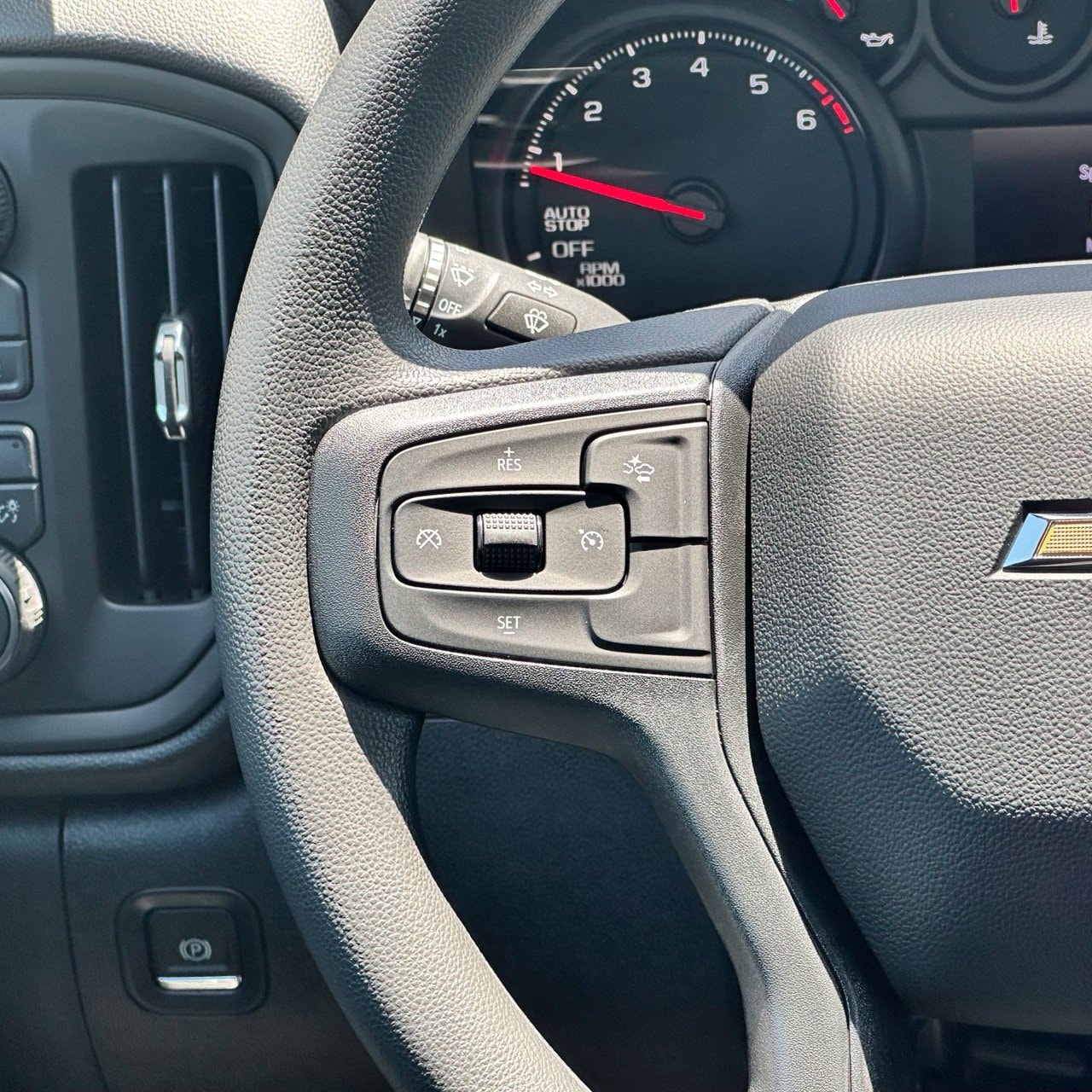 2026 Chevrolet Silverado 1500 Custom - Photo 17