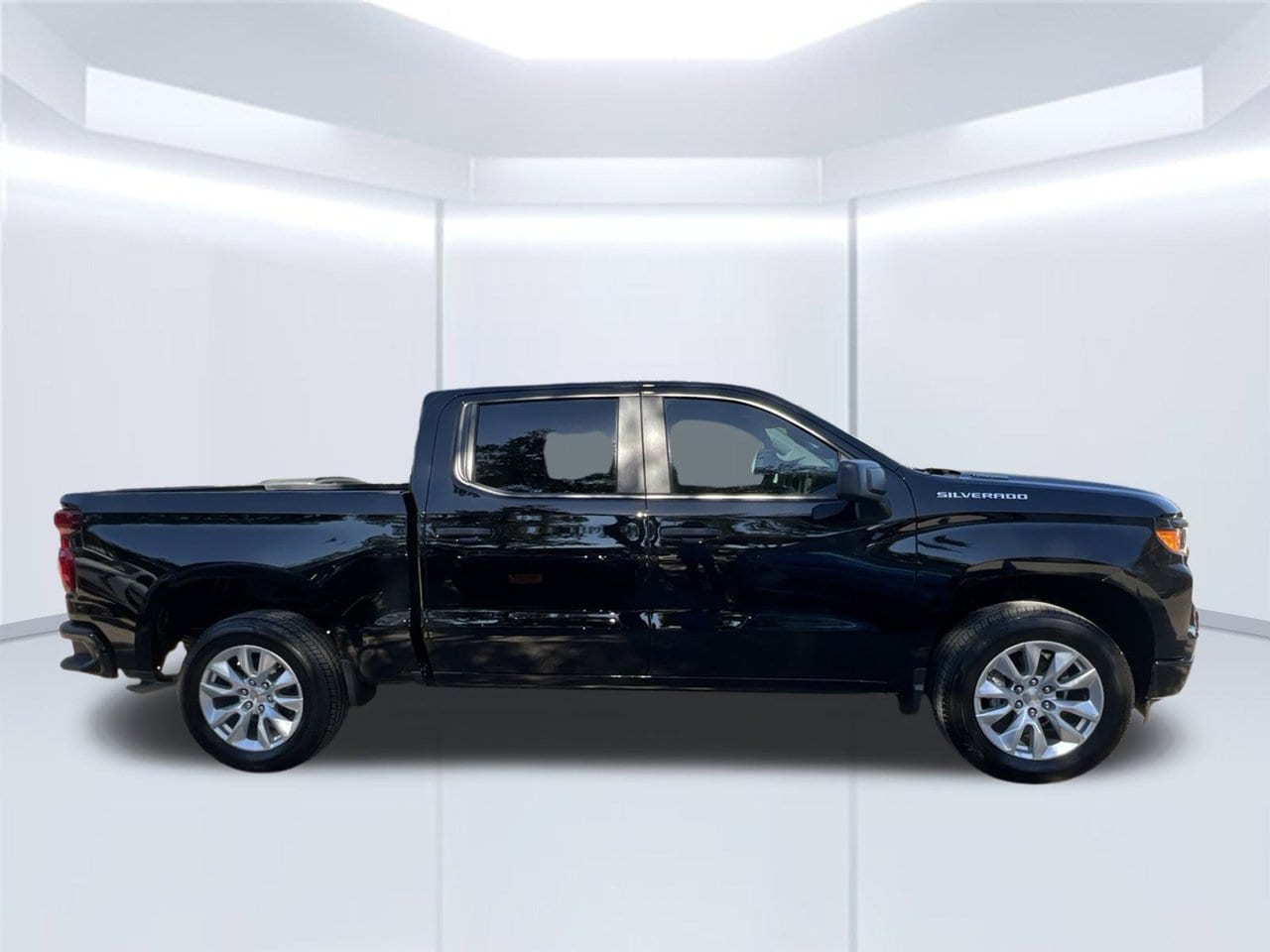 2026 Chevrolet Silverado 1500 Custom - Photo 6
