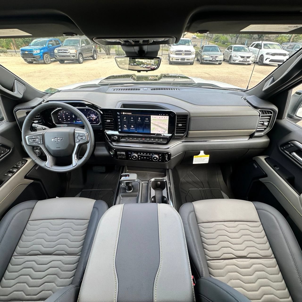 2026 Chevrolet Silverado 1500 ZR2 - Photo 23