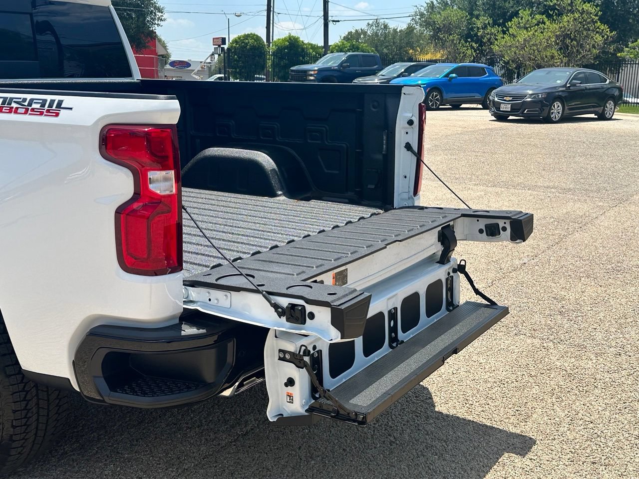 2026 Chevrolet Silverado 1500 LT Trail Boss Truck, photo 8