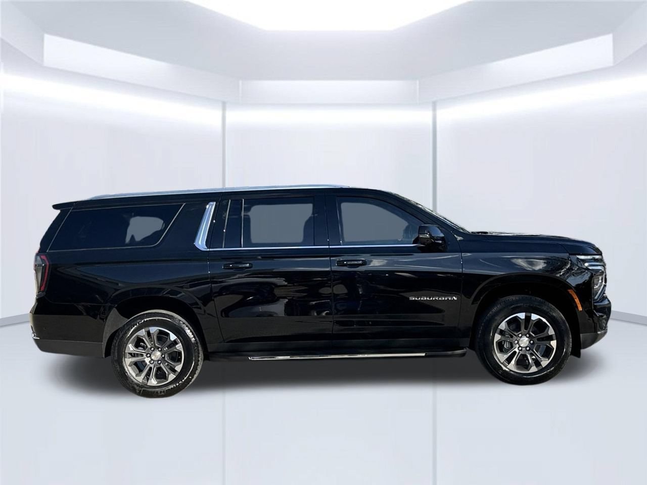 2026 Chevrolet Suburban LT, photo 7