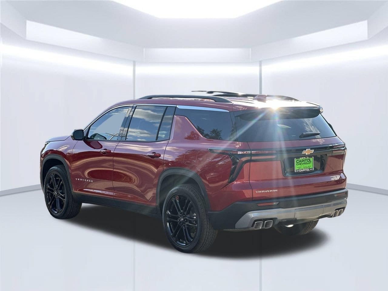 2027 Chevrolet Traverse LT, photo 4