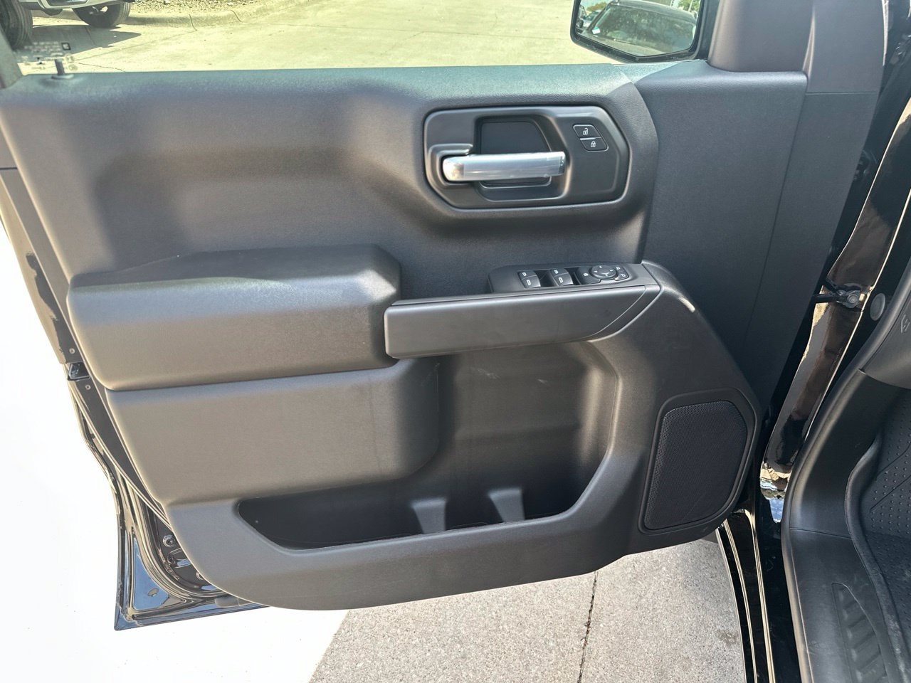 2026 Chevrolet Silverado 1500 Custom - Photo 11
