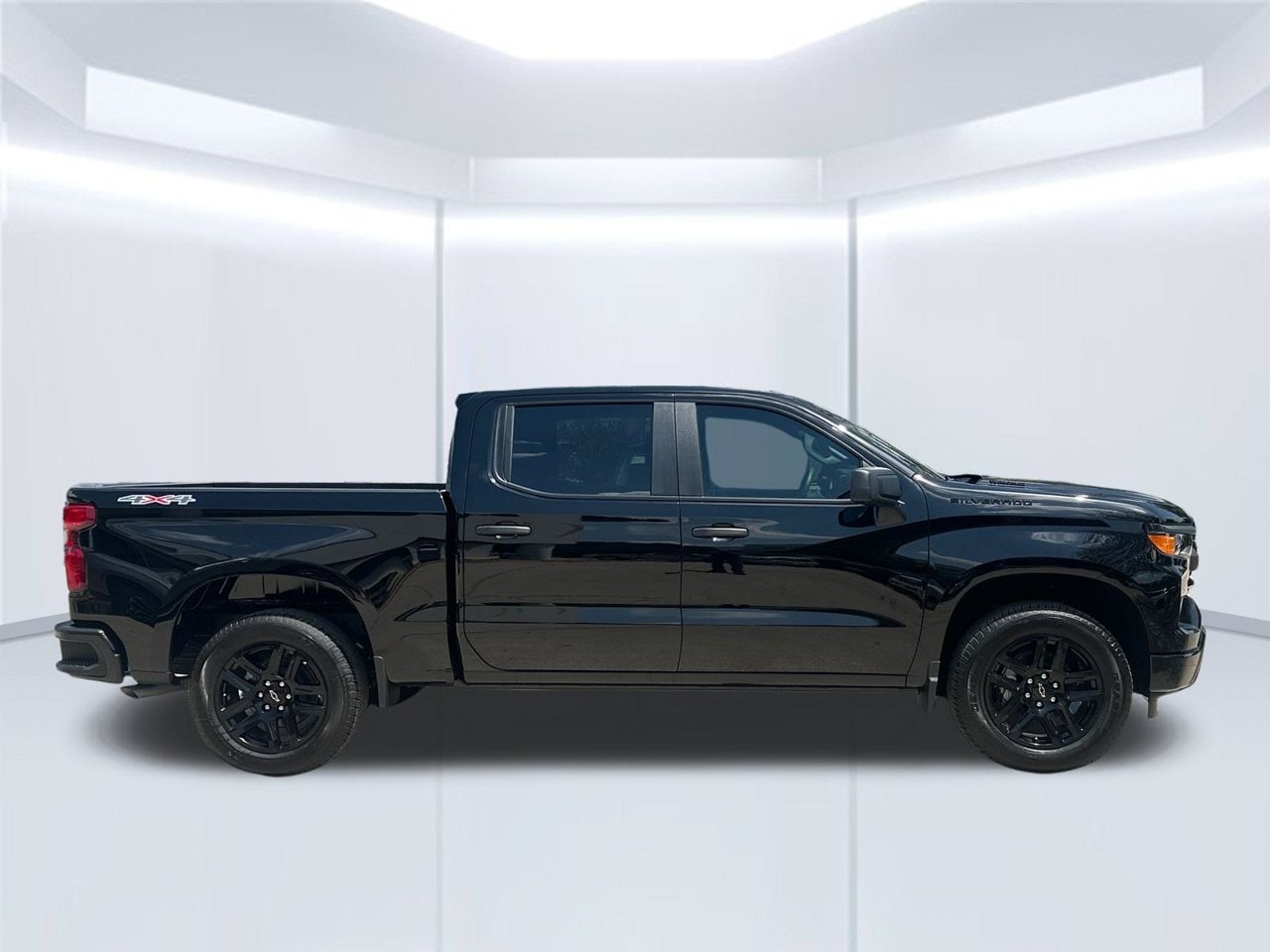 2026 Chevrolet Silverado 1500 Custom - Photo 7