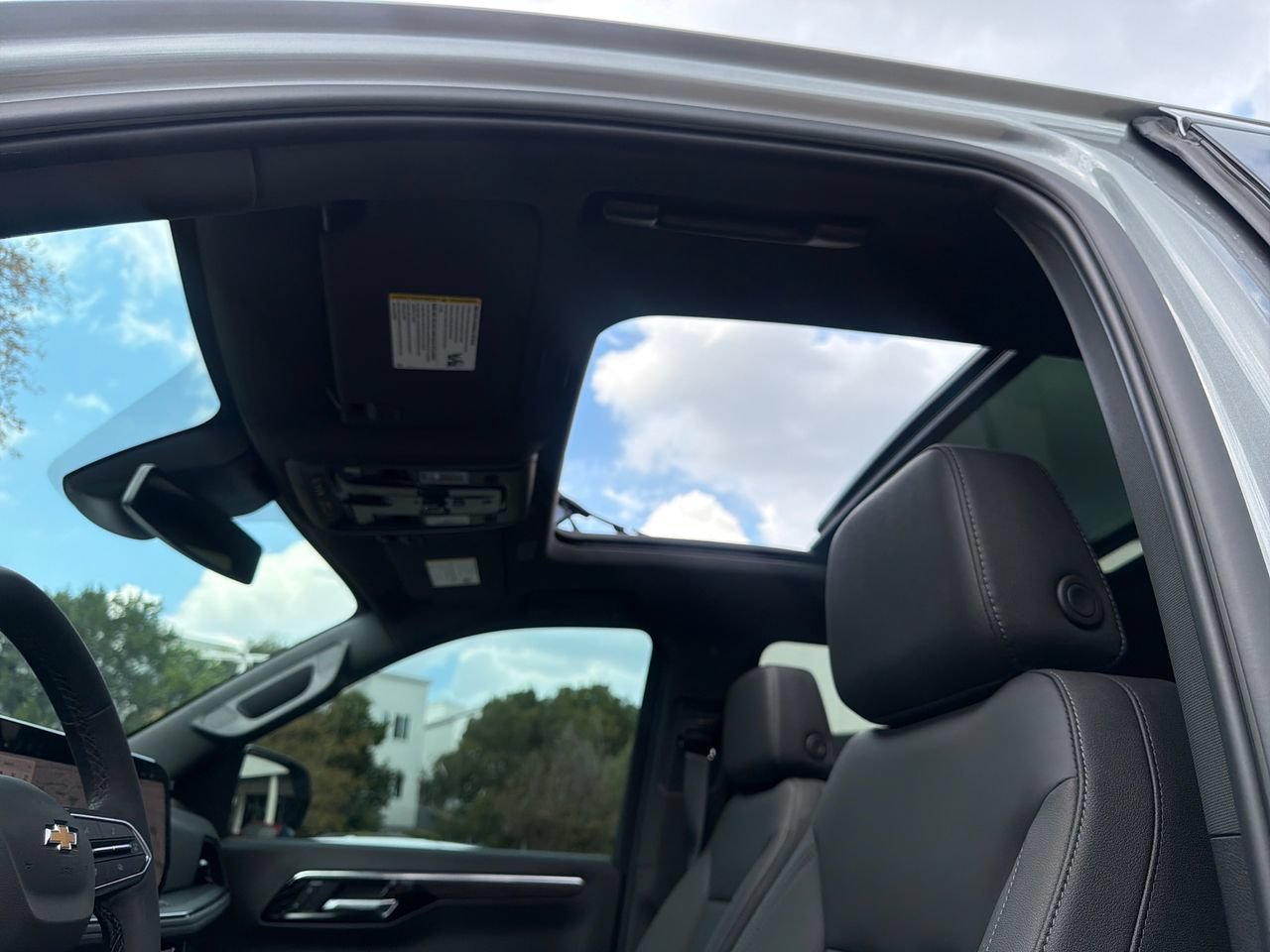 2026 Chevrolet Suburban LT SUV, photo 22