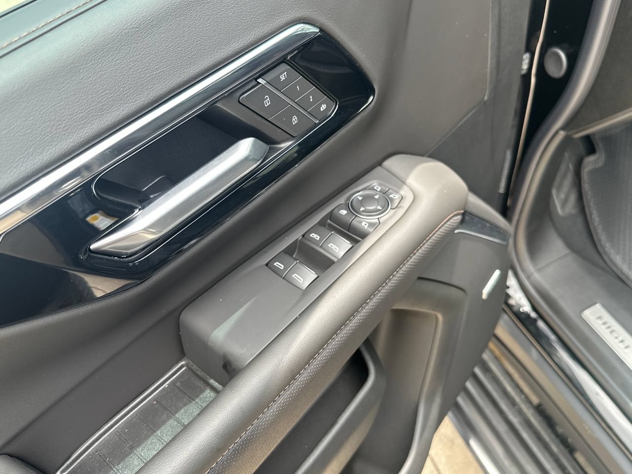 2026 Chevrolet Tahoe High Country, photo 13