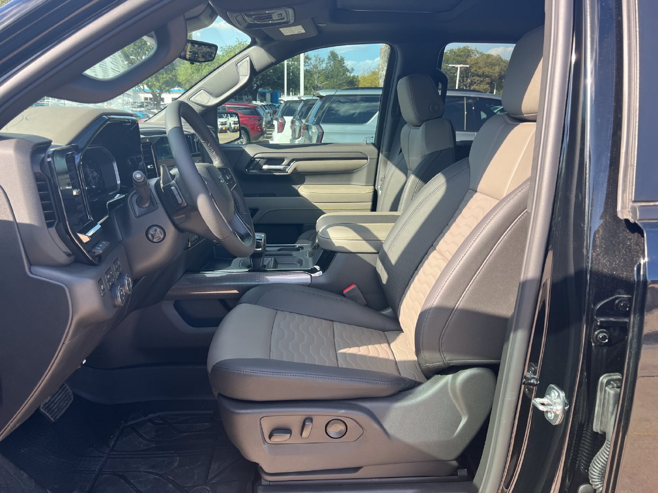 2026 Chevrolet Silverado 1500 ZR2 Truck, photo 10