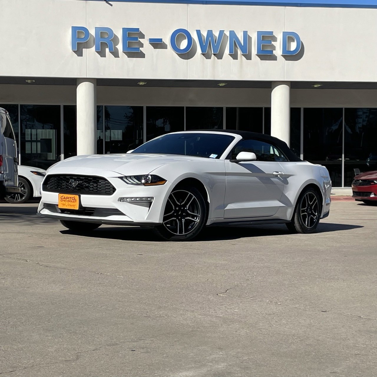 2022 Ford Mustang EcoBoost's photo