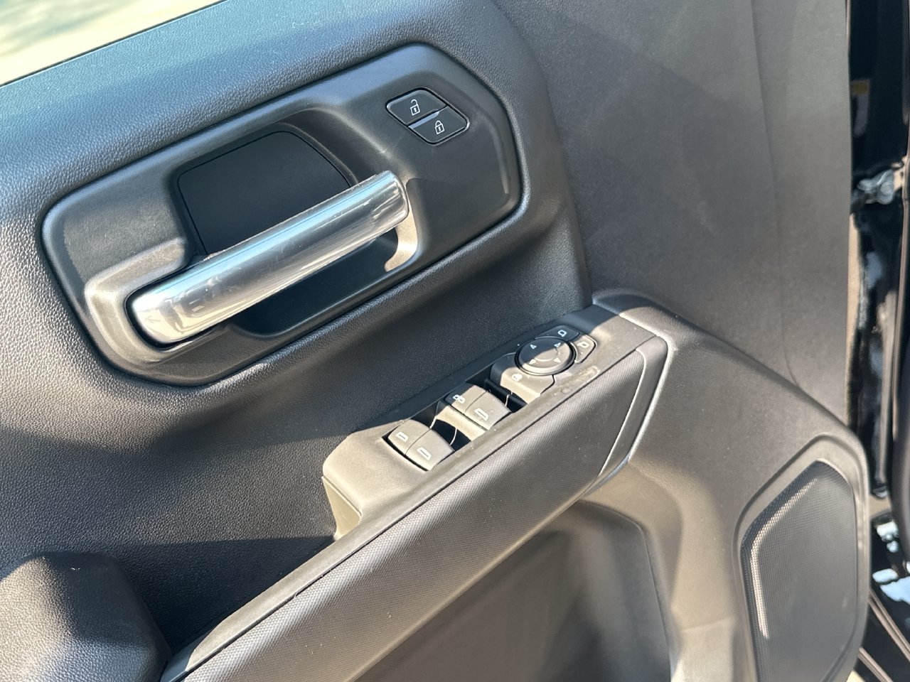 2026 Chevrolet Silverado 1500 Custom - Photo 11