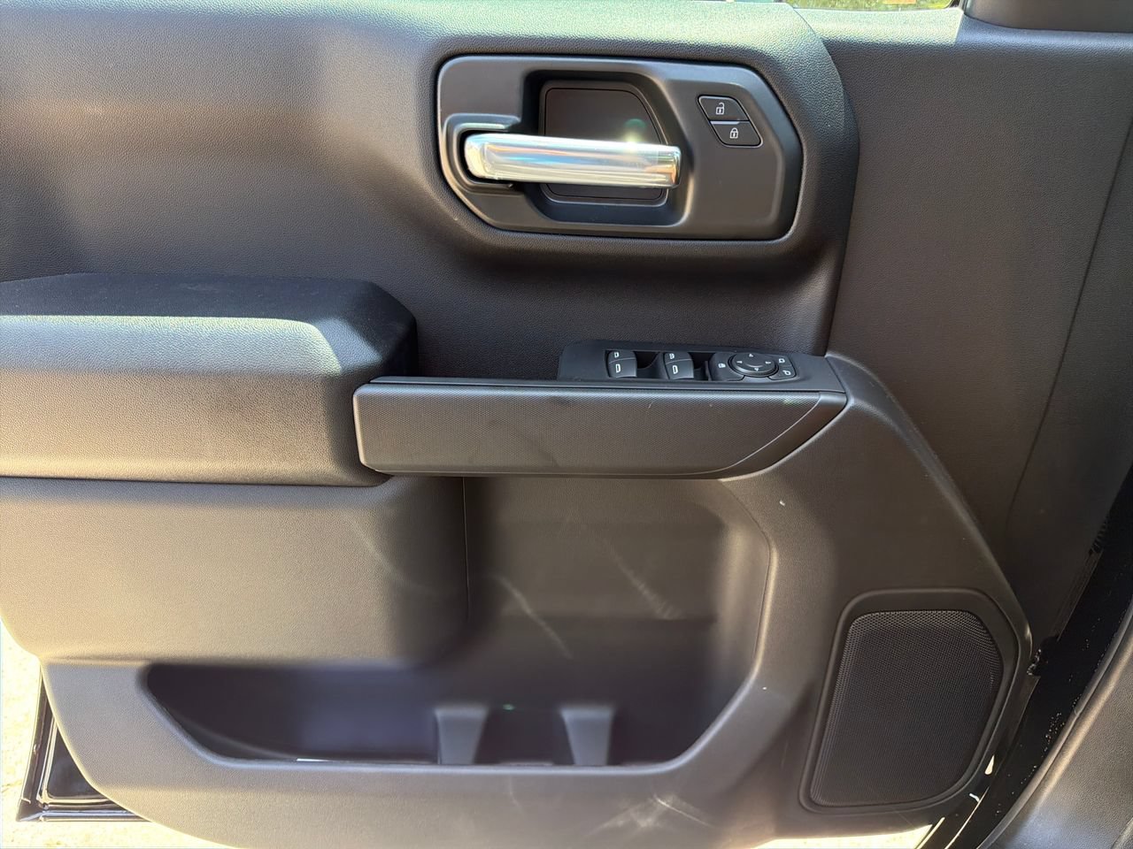 2026 Chevrolet Silverado 1500 Custom - Photo 11