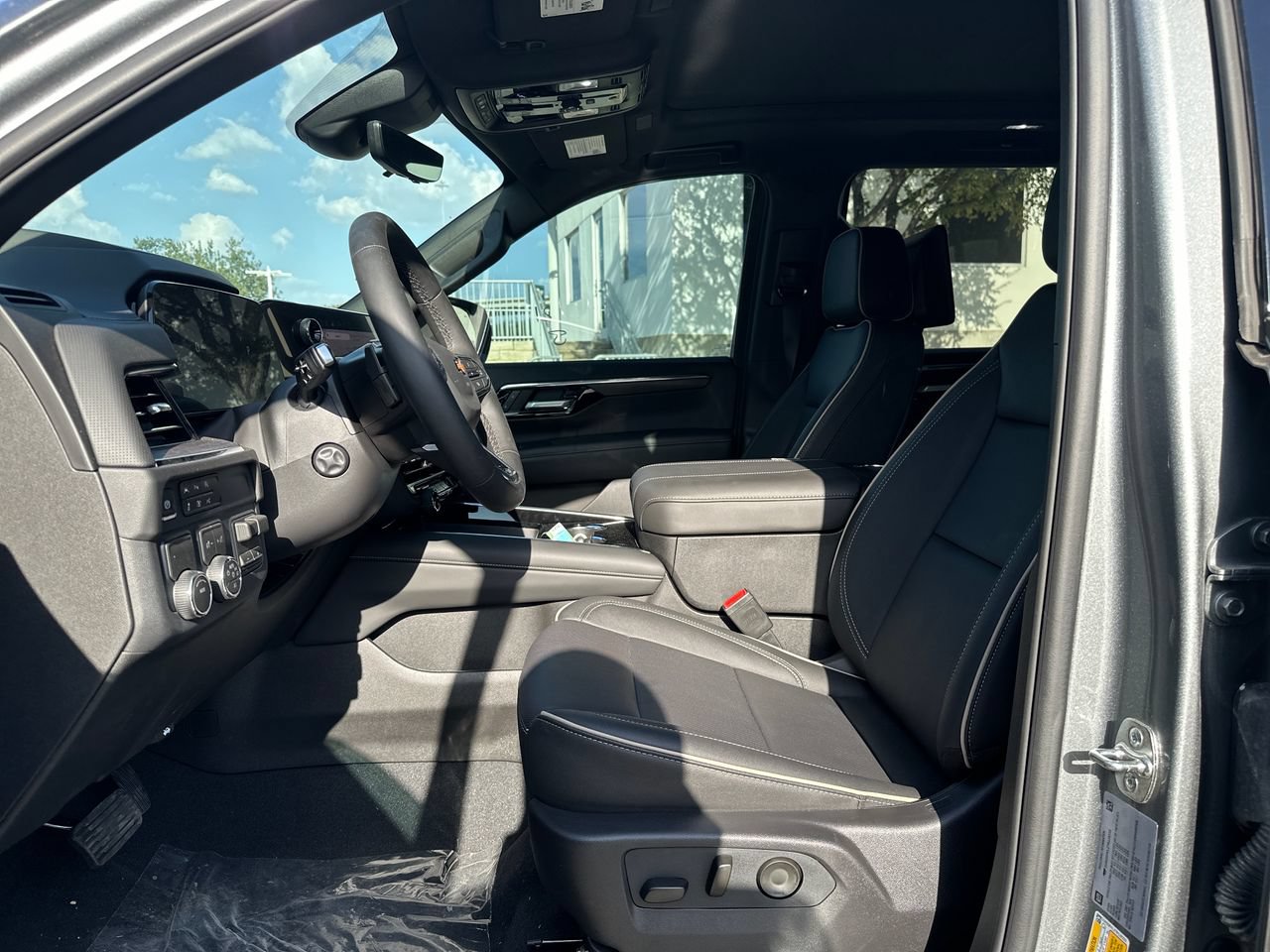 2026 Chevrolet Suburban High Country - Photo 20